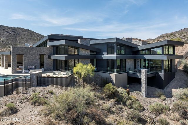 9643 E CINTAROSA Pass, Scottsdale, AZ 85262