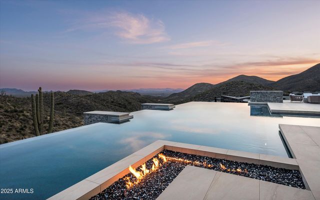 9643 E CINTAROSA Pass, Scottsdale, AZ 85262