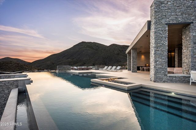 9643 E CINTAROSA Pass, Scottsdale, AZ 85262