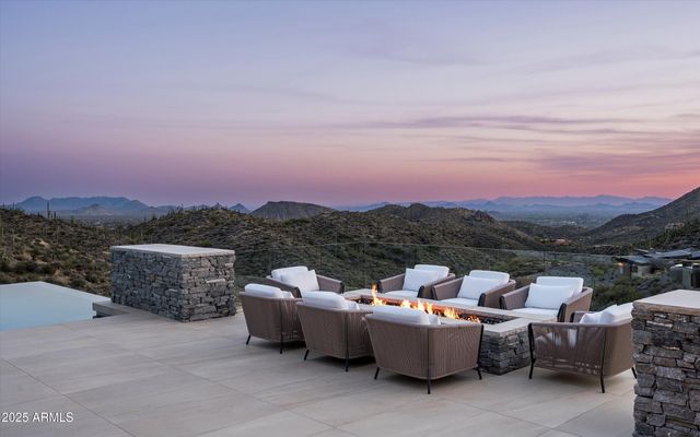 9643 E CINTAROSA Pass, Scottsdale, AZ 85262