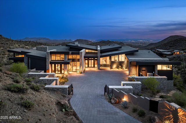 9643 E CINTAROSA Pass, Scottsdale, AZ 85262