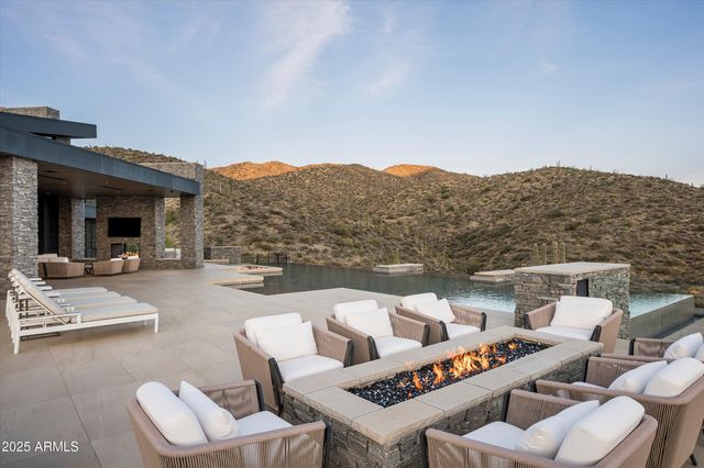 9643 E CINTAROSA Pass, Scottsdale, AZ 85262