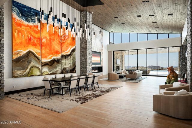 9643 E CINTAROSA Pass, Scottsdale, AZ 85262