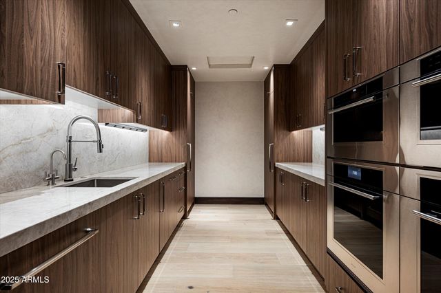 9643 E CINTAROSA Pass, Scottsdale, AZ 85262