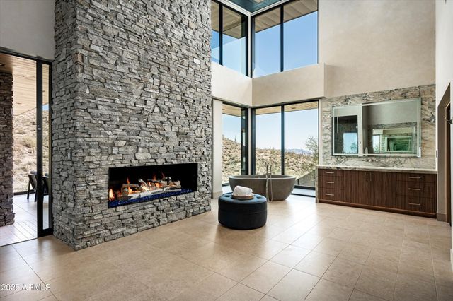 9643 E CINTAROSA Pass, Scottsdale, AZ 85262