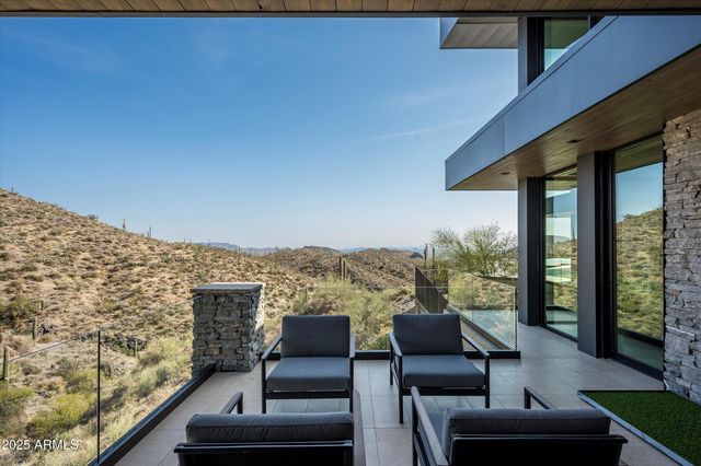 9643 E CINTAROSA Pass, Scottsdale, AZ 85262