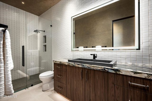 9643 E CINTAROSA Pass, Scottsdale, AZ 85262