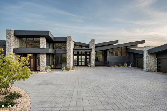 9643 E CINTAROSA Pass, Scottsdale, AZ 85262