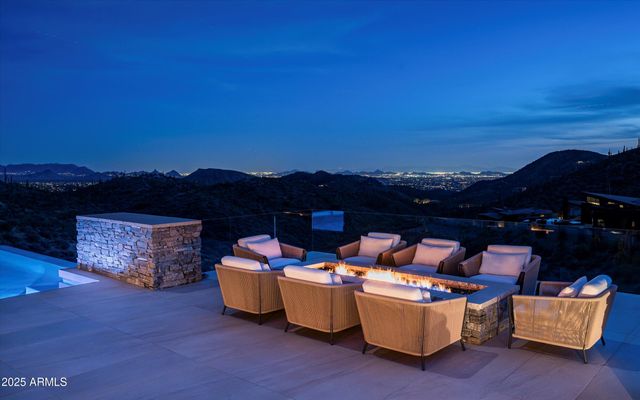 9643 E CINTAROSA Pass, Scottsdale, AZ 85262