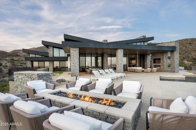 9643 E CINTAROSA Pass, Scottsdale, AZ 85262