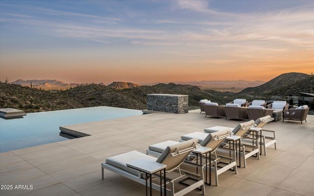 9643 E CINTAROSA Pass, Scottsdale, AZ 85262