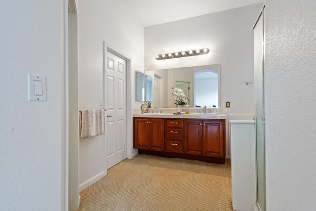 1413 Villette Ct, Modesto, CA 95356