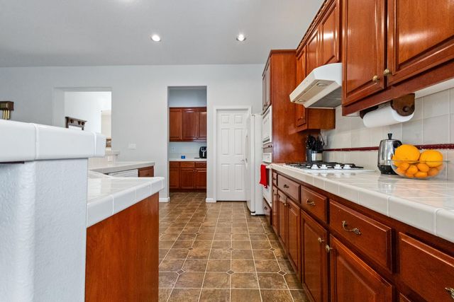 1413 Villette Ct, Modesto, CA 95356