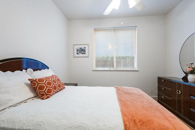 1413 Villette Ct, Modesto, CA 95356