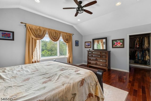 947 E Lincoln Ave, Piscataway Twp., NJ 08854