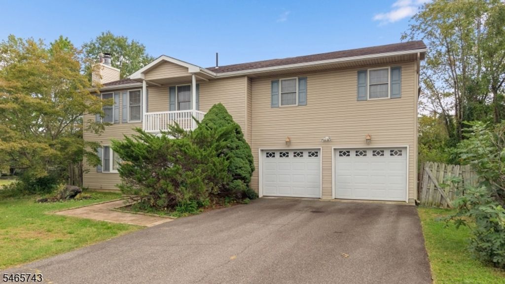 947 E Lincoln Ave, Piscataway Twp., NJ 08854 — exterior