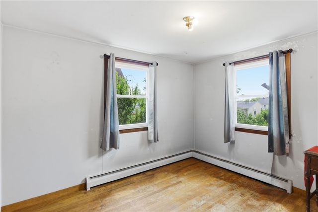 129 Dewolf Avenue, Bristol, RI 02809