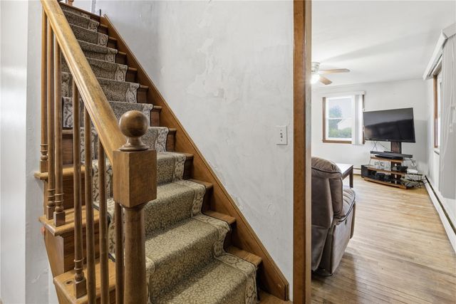129 Dewolf Avenue, Bristol, RI 02809