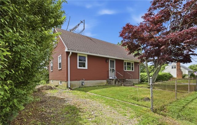 129 Dewolf Avenue, Bristol, RI 02809