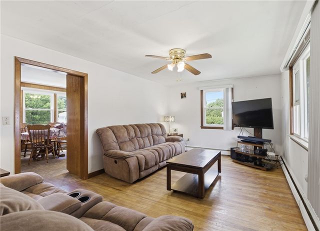 129 Dewolf Avenue, Bristol, RI 02809