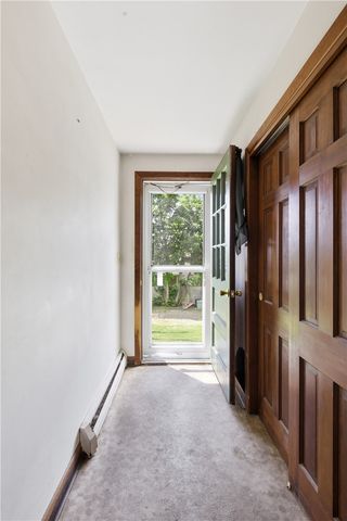 129 Dewolf Avenue, Bristol, RI 02809