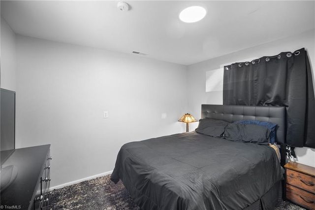 1015 Elsies Place Road, Walnut Cove, NC 27052