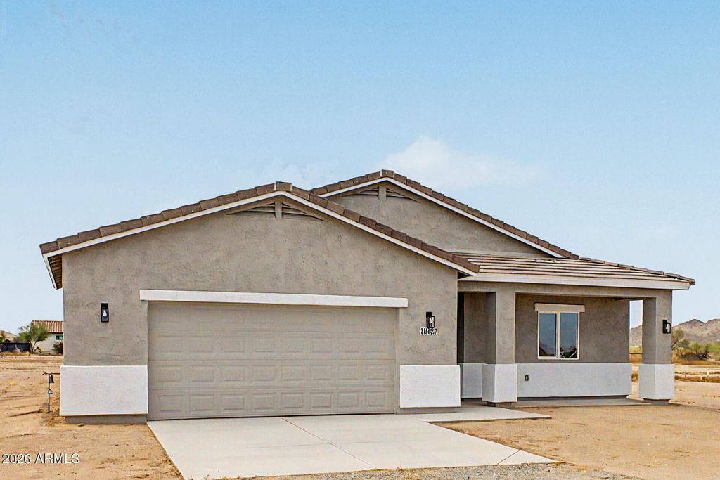 20427 W MOUNTAIN SAGE Drive, Buckeye, AZ 85326 — photo 4