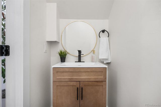 2011 W Scott Place, Denver, CO 80211