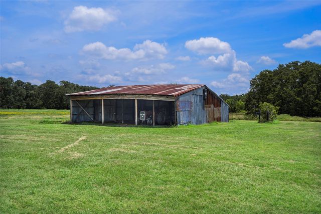 9830 County Road 4028, Kemp, TX 75143