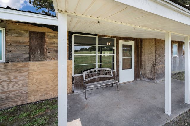 9830 County Road 4028, Kemp, TX 75143
