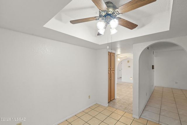 7601 E Rio Verde Drive, Tucson, AZ 85715