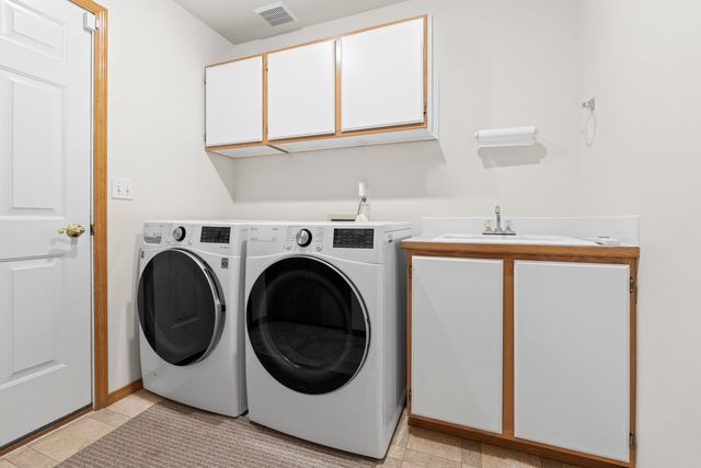 2106 E TURNBERRY Ln, Spokane, WA 99223