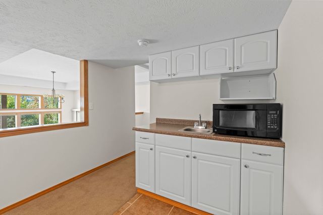 2106 E TURNBERRY Ln, Spokane, WA 99223