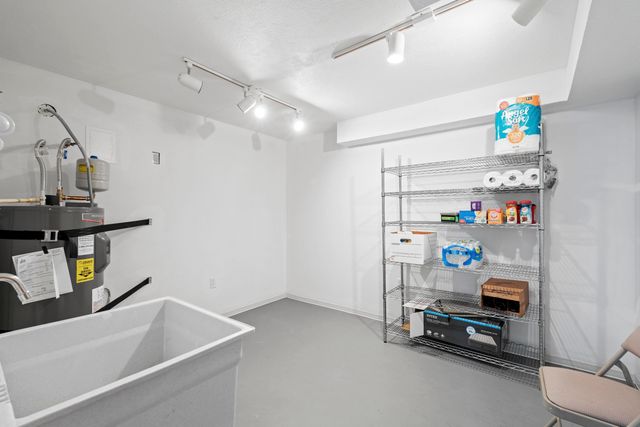 2106 E TURNBERRY Ln, Spokane, WA 99223