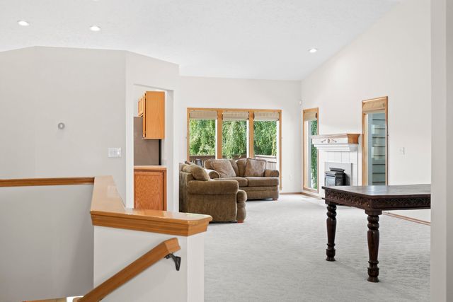 2106 E TURNBERRY Ln, Spokane, WA 99223