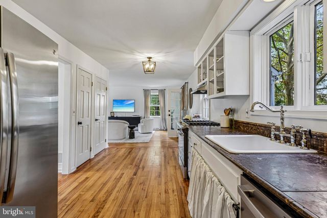163 N MAIN ST, Cranbury, NJ 08512