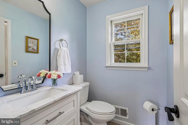 163 N MAIN ST, Cranbury, NJ 08512