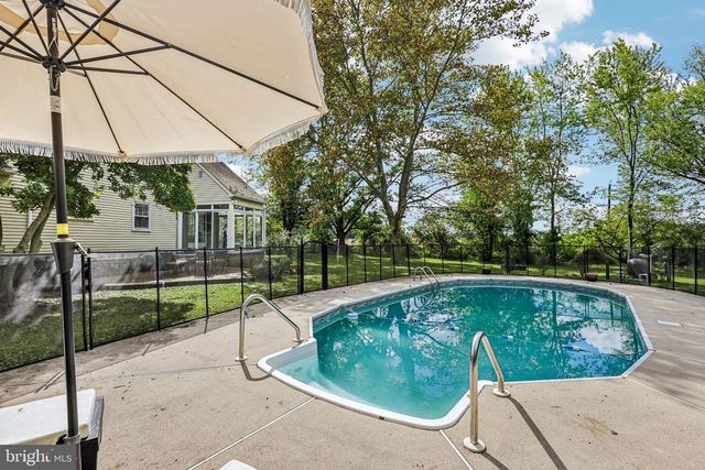 163 N MAIN ST, Cranbury, NJ 08512
