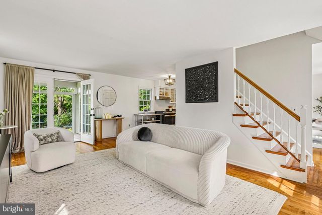 163 N MAIN ST, Cranbury, NJ 08512