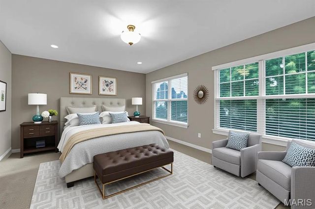 7221 Field Avenue, St Louis, MO 63116