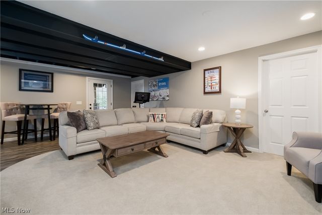 4354 Sparrow Ridge Avenue NW, Massillon, OH 44646