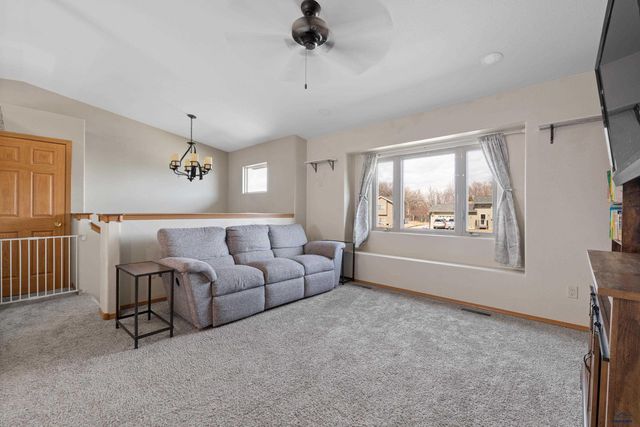 6169 FLINTLOCK CT, Rapid City, SD 57703