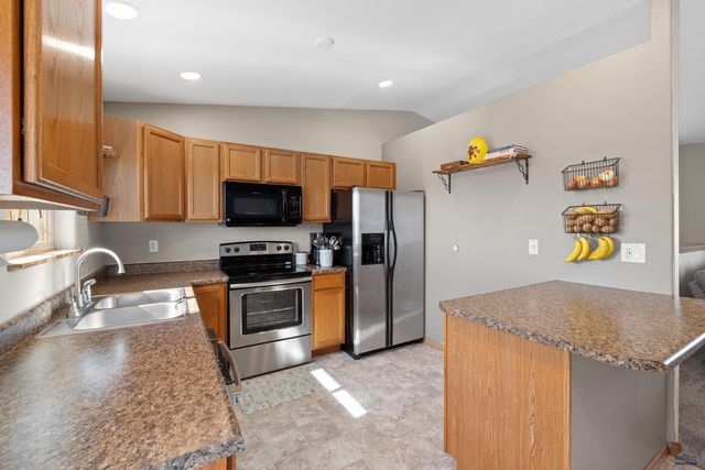 6169 FLINTLOCK CT, Rapid City, SD 57703