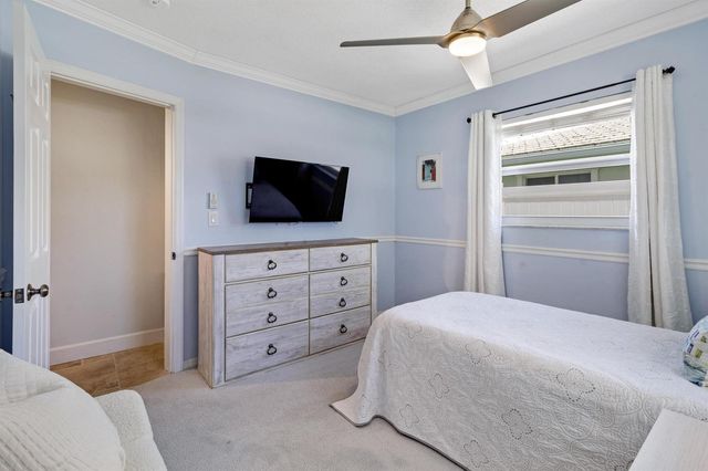 611 SE 9TH Avenue, Pompano Beach, FL 33060