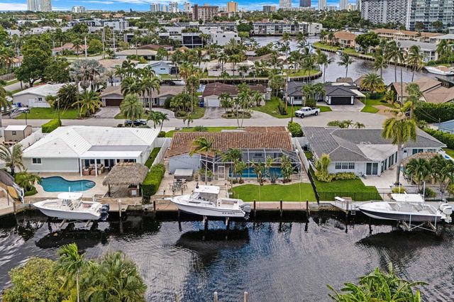 611 SE 9TH Avenue, Pompano Beach, FL 33060