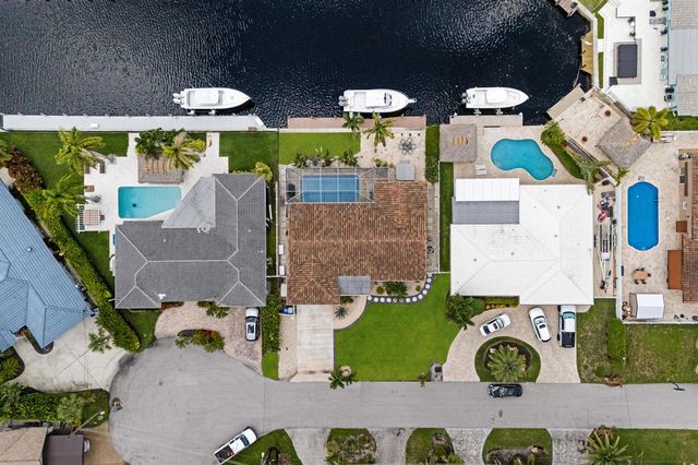 611 SE 9TH Avenue, Pompano Beach, FL 33060