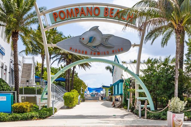 611 SE 9TH Avenue, Pompano Beach, FL 33060