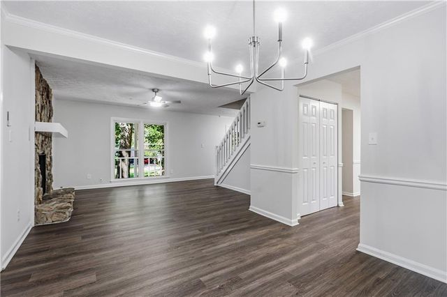 485 Barrington Loop, Roswell, GA 30076