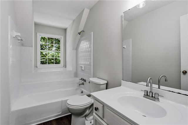 485 Barrington Loop, Roswell, GA 30076
