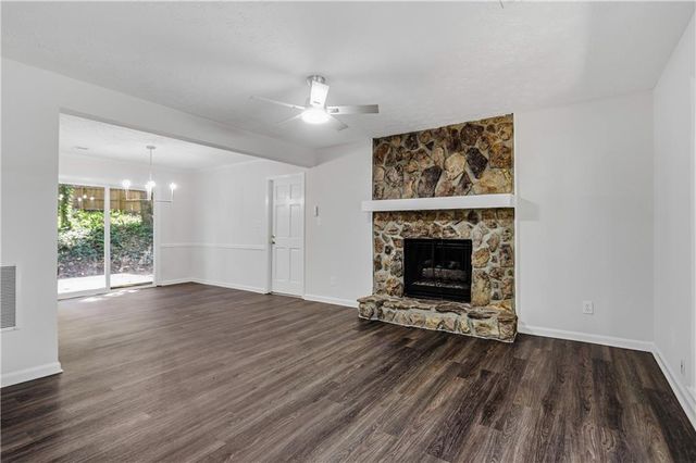 485 Barrington Loop, Roswell, GA 30076